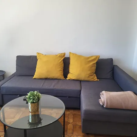 Apartment Paraiso 1 *